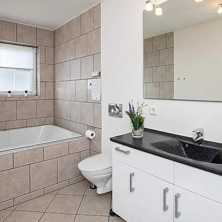 Appartamento 8 Person On A In